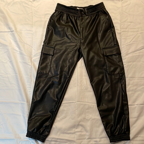 Abercrombie & Fitch Pants - Abercrombie & Fitch Faux Leather Jogger in Black, Medium